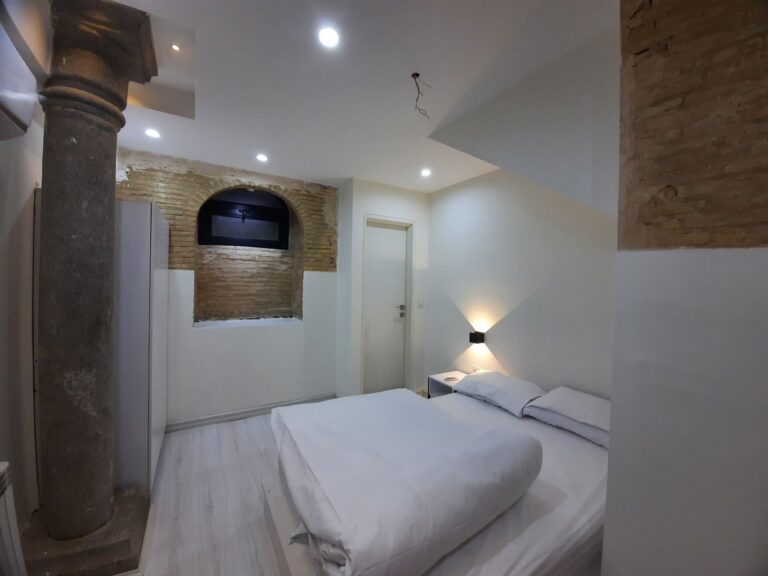 15cdbd90-5aa3-4627-a5af-5fb45681d892