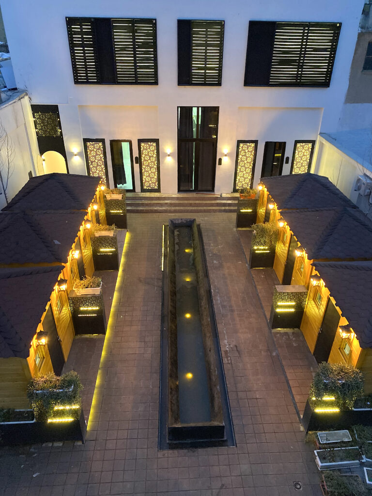 isfahan heritage hostel